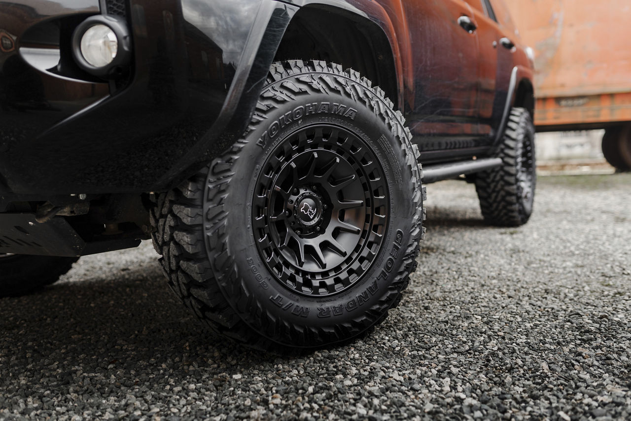 2019 Toyota 4Runner - Black Rhino BARRAGE - Black | Wheel Pros